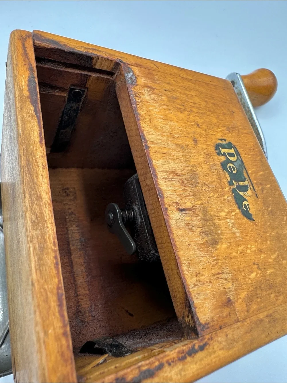 PE DE Peter Dienes Coffee Grinder circa 1930. Vintage